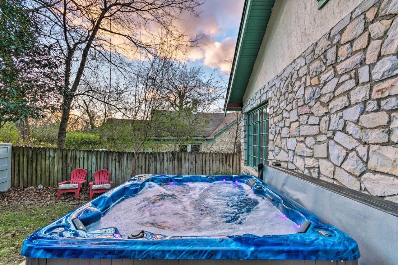 Hot Springs Home With Hot Tub, 2 Mi To National Park Exterior photo