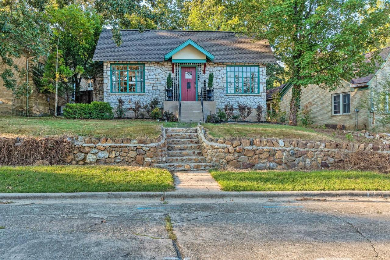 Hot Springs Home With Hot Tub, 2 Mi To National Park Exterior photo